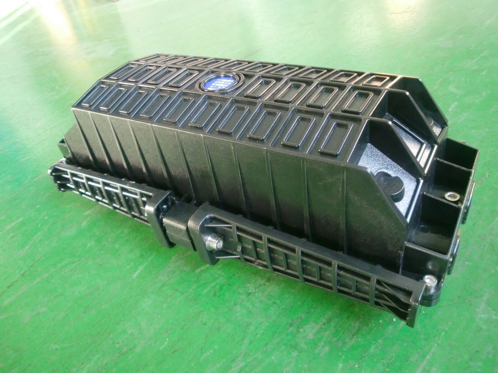 Fiber splice closure