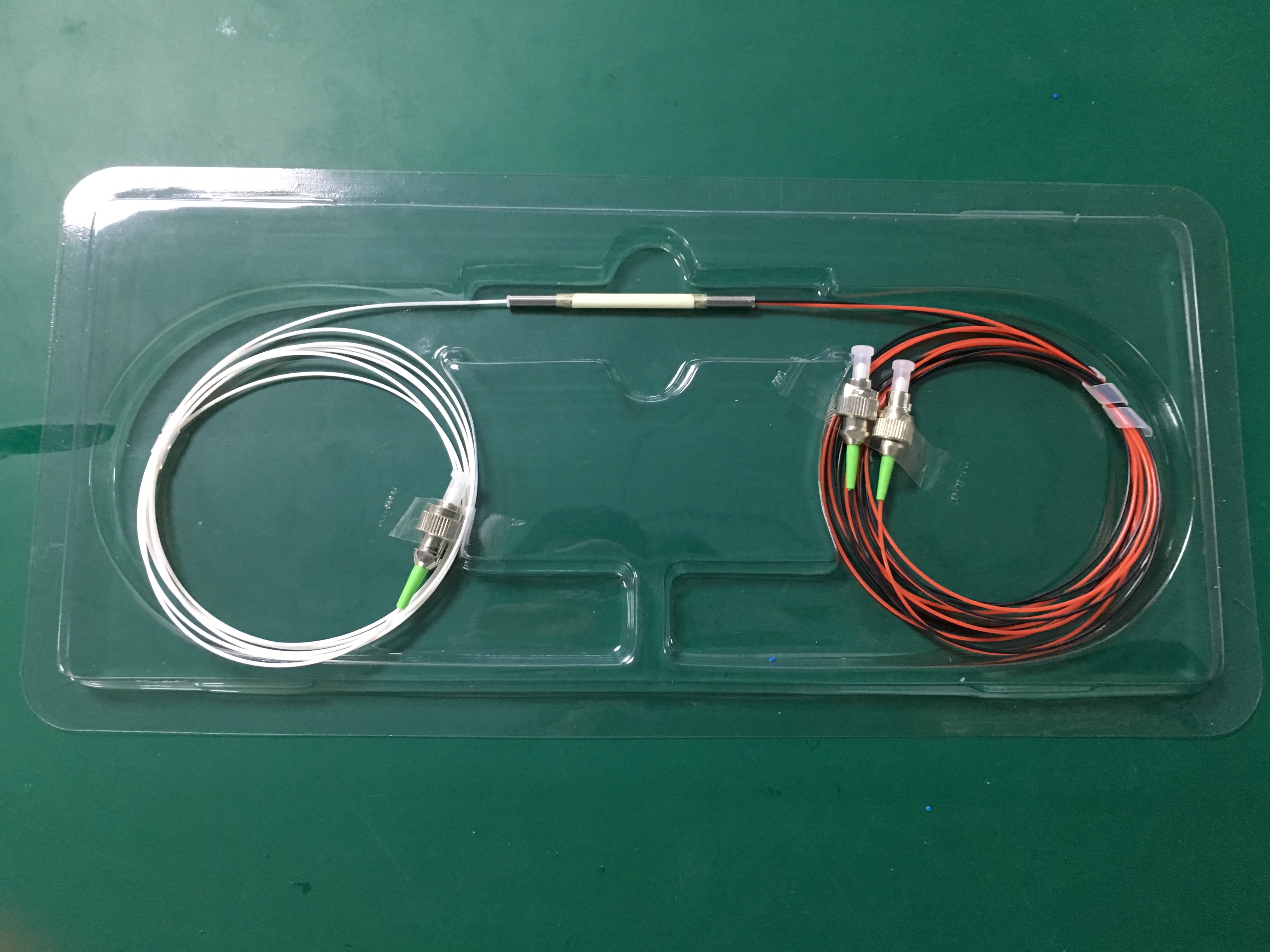 1X2 FC APC ​FBT Splitter, Singlemode Dual Window, 900µm Loose-tube Fiber