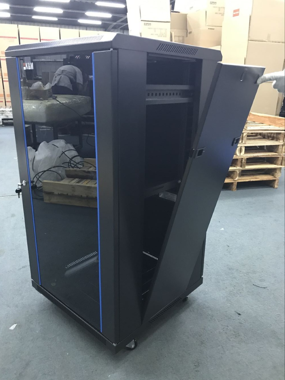 600mm Floor  Server Cabinet