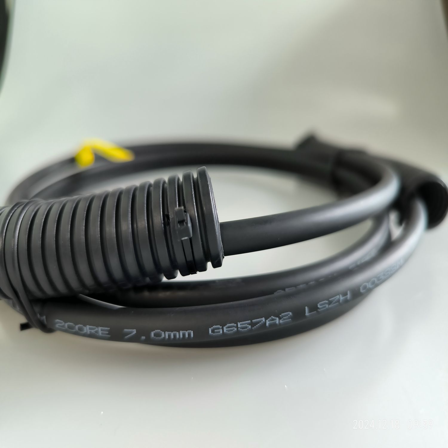 PDLC-DLC Waterproof Fiber Patch Cord G657A2 fiber, armored branch with Corrugated PVC tube Protection