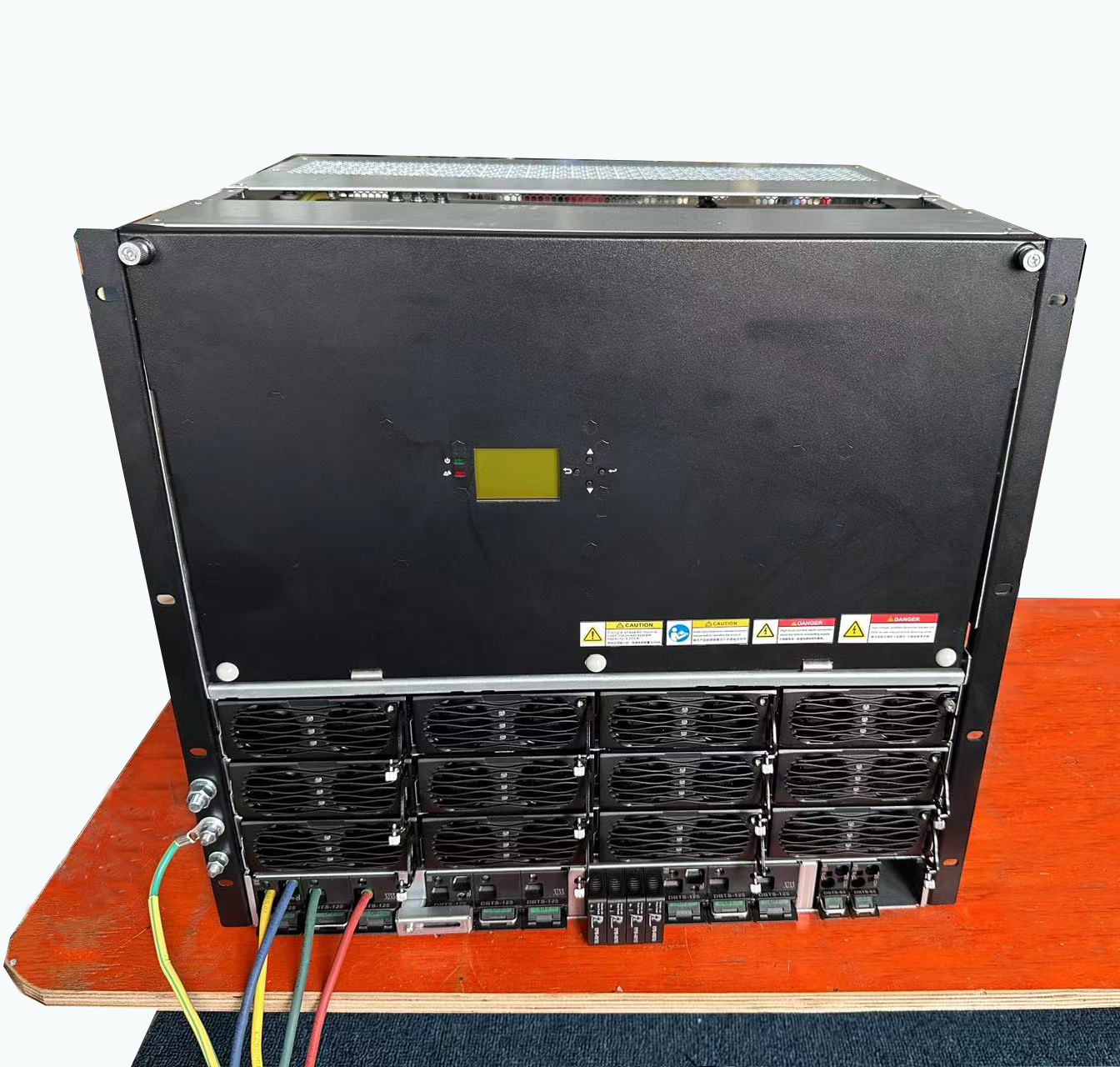 Embedded DC Power System