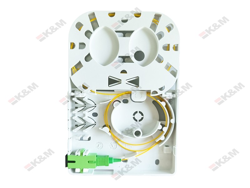 Wall mounted fiber optic faceplate socket internal cable management