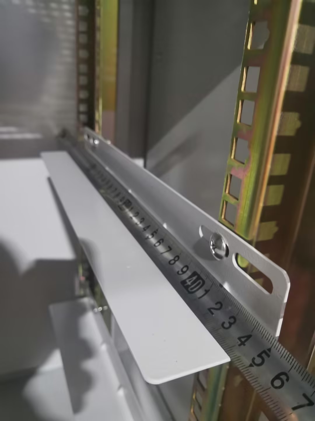 Cabinet Internal Detail 1